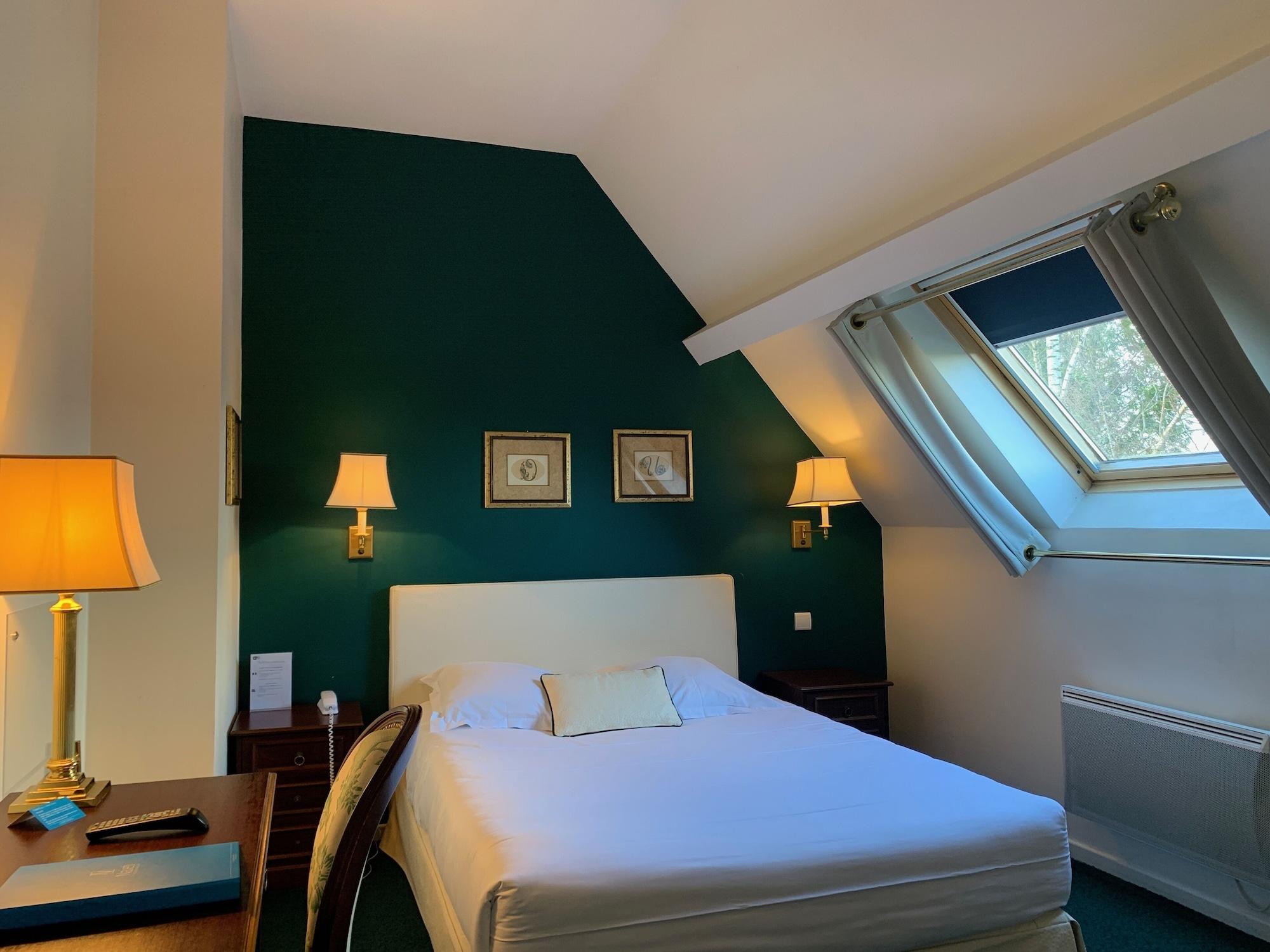 Hotel Chateau Tilques エクステリア 写真
