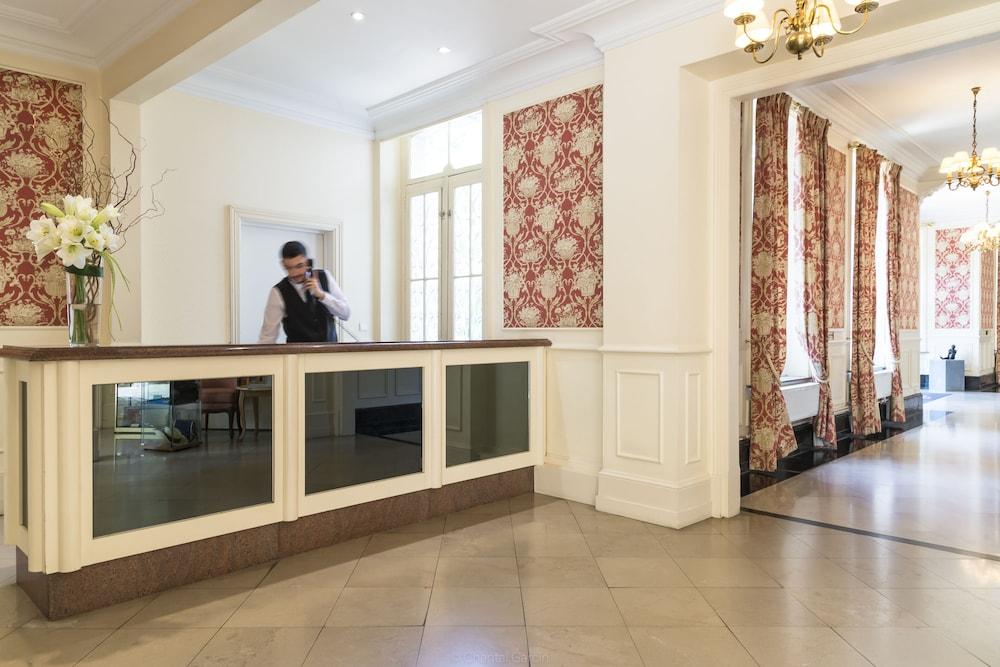 Hotel Chateau Tilques エクステリア 写真