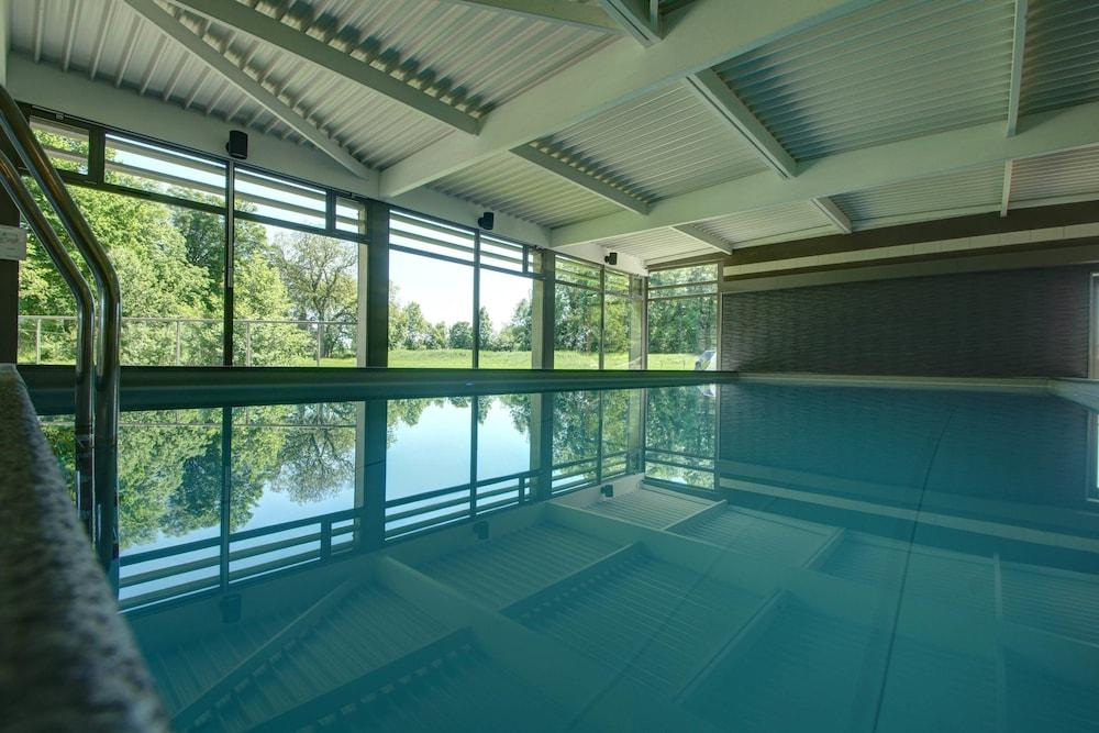 Hotel Chateau Tilques エクステリア 写真