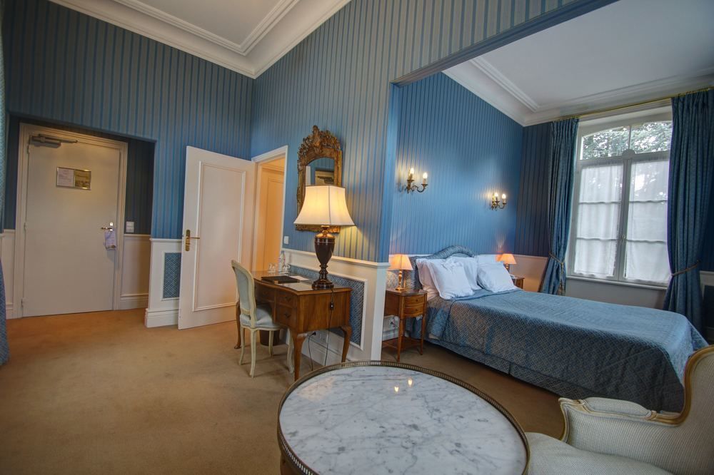 Hotel Chateau Tilques エクステリア 写真
