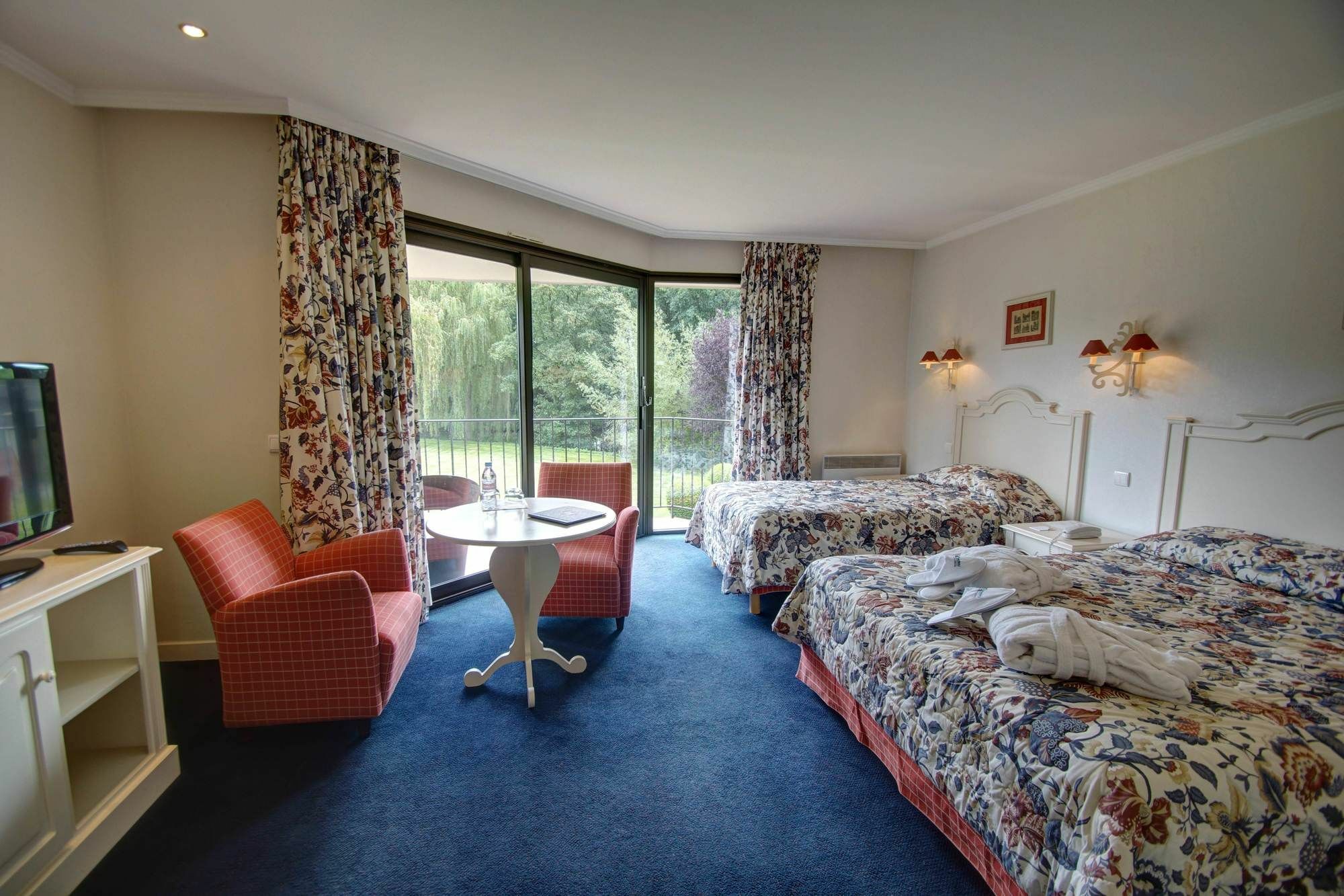 Hotel Chateau Tilques エクステリア 写真