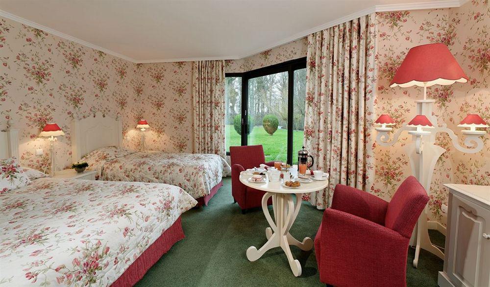 Hotel Chateau Tilques 部屋 写真